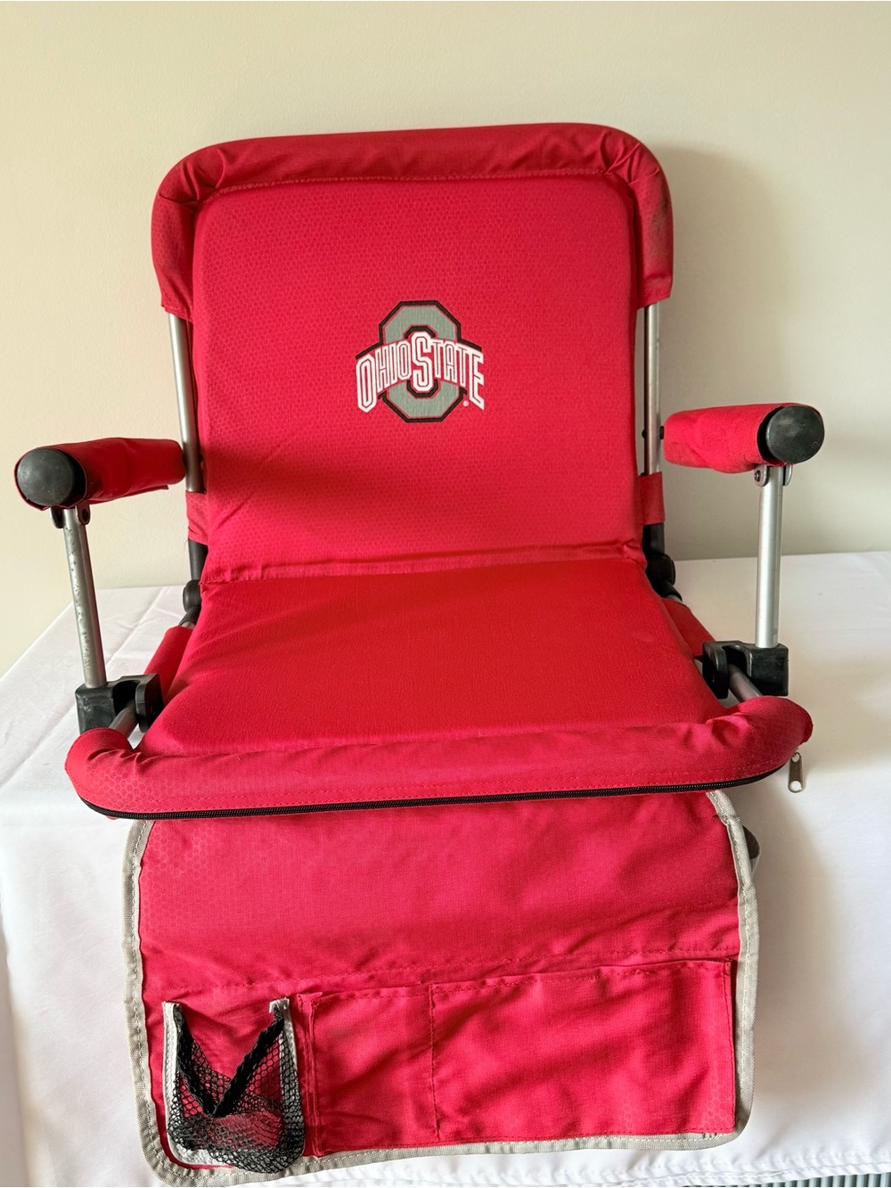 Ohio State Buckeyes NCAA Folding Stadium Seat Chair Throw 62x54 OSU Tailgate New